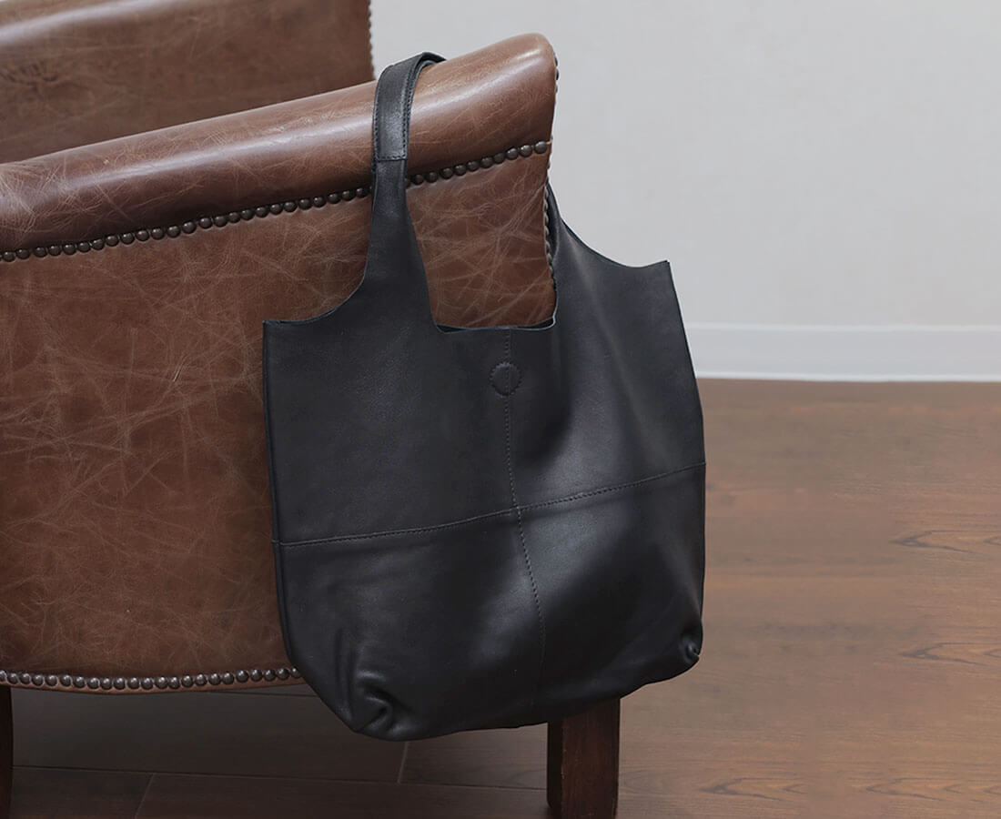 Leather bag